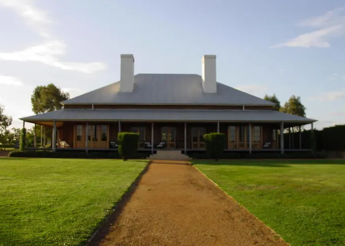 Yarrabandai Creek Homestead