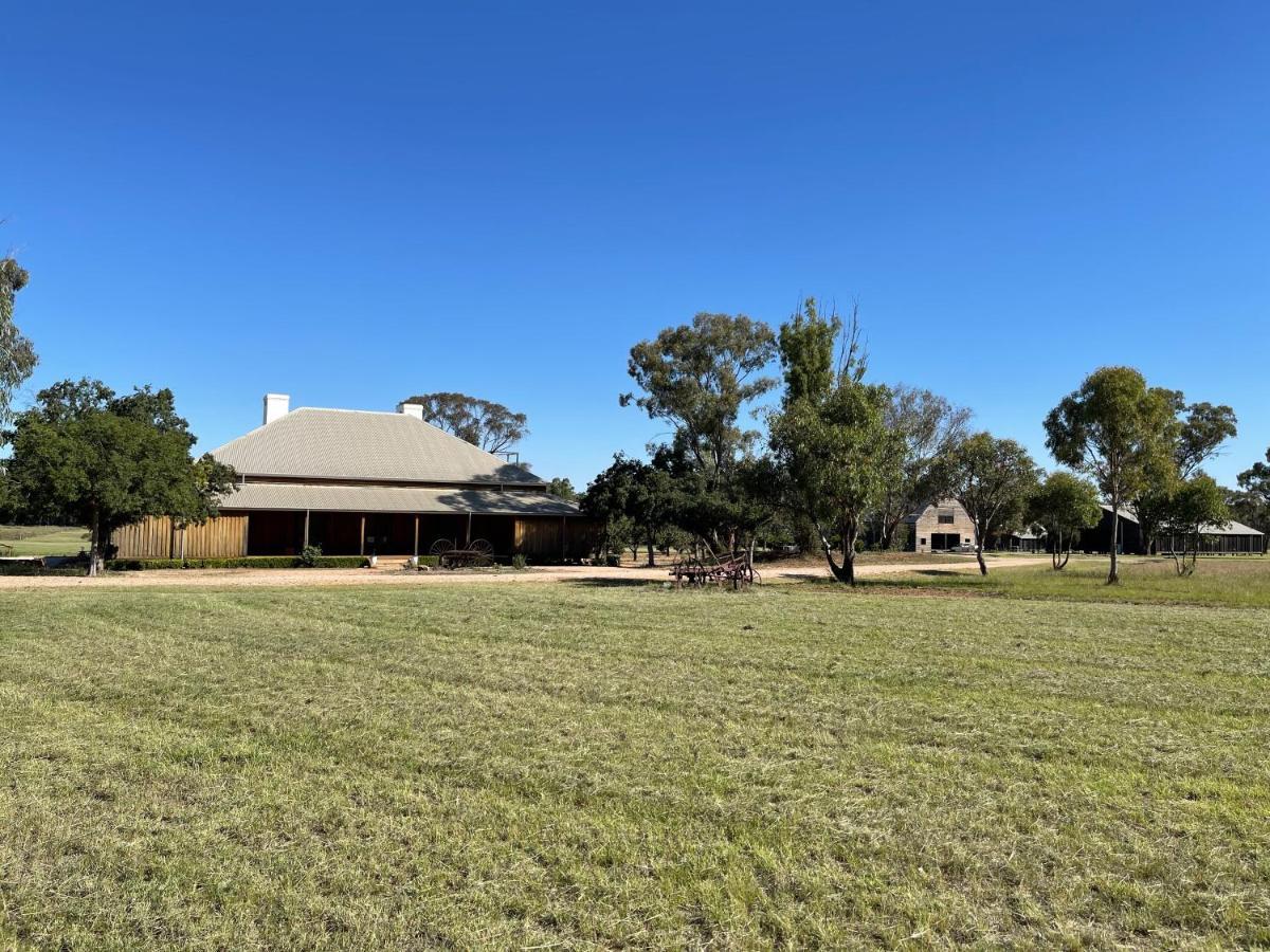 Yarrabandai Creek Homestead Farm stay Ootha